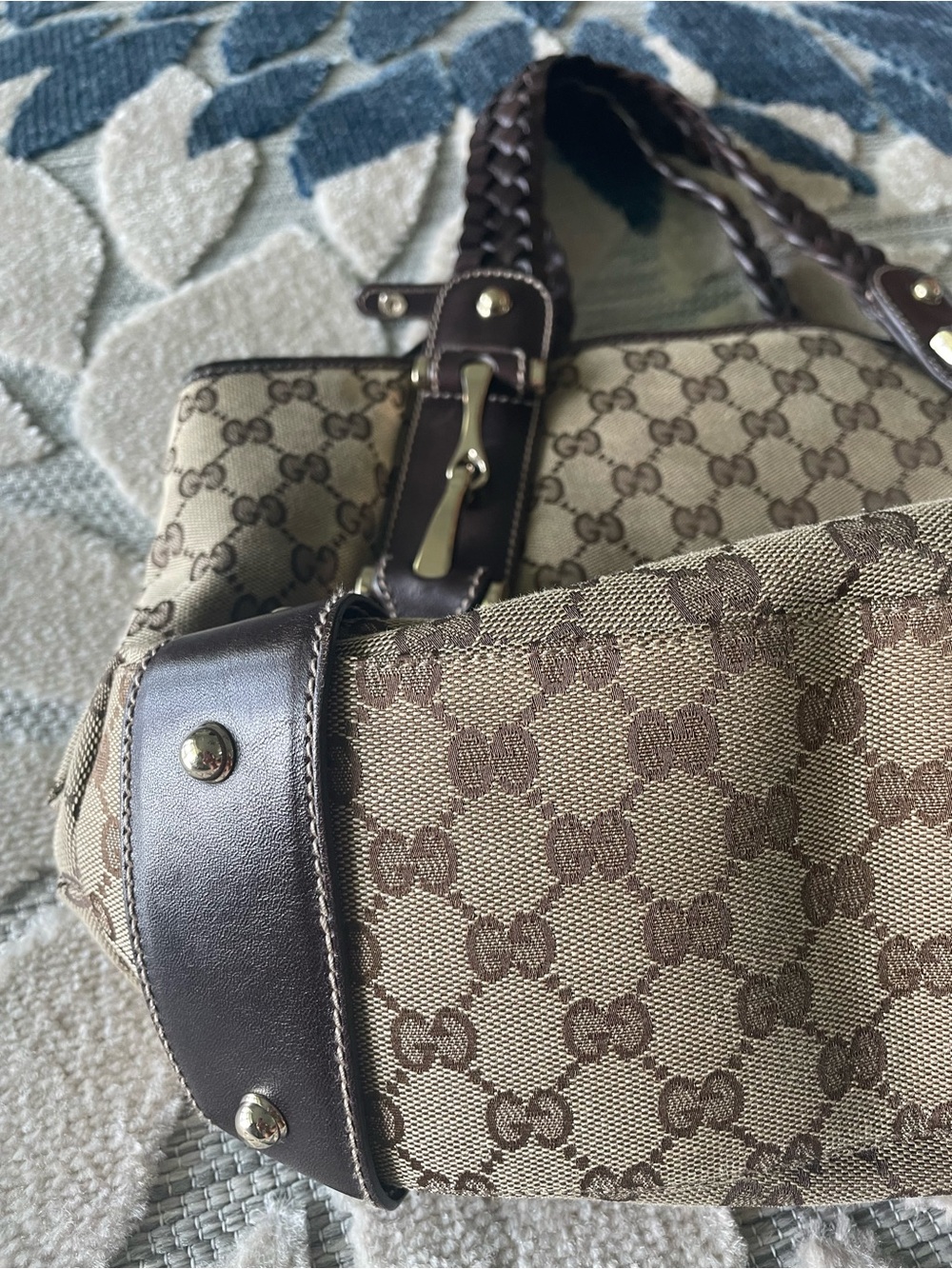 Gucci Brown GG Canvas Shoulder Bag with Braided Dark Brown Handles. Authentic. - Picture 6 of 11